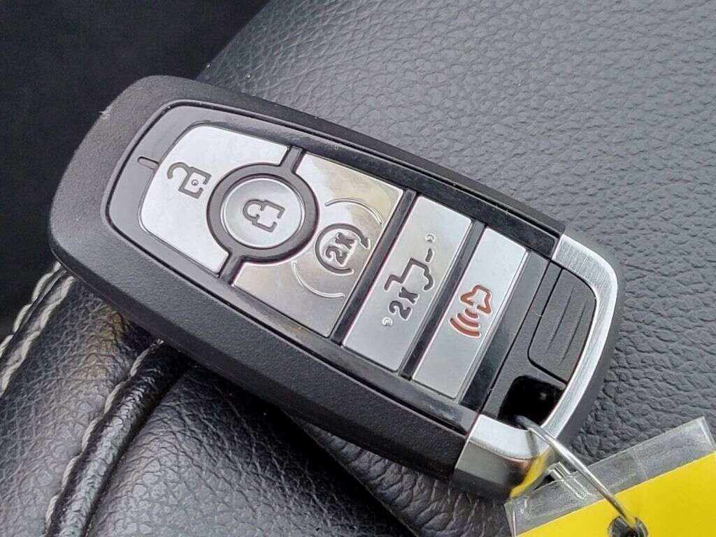 Certified 2021 Ford F350 Lariat AWD/4WD image 42