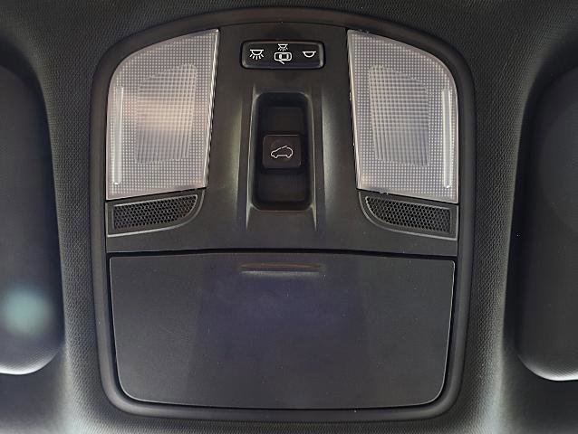 Used 2022 Hyundai Kona N Line w/ Tech Package image 17