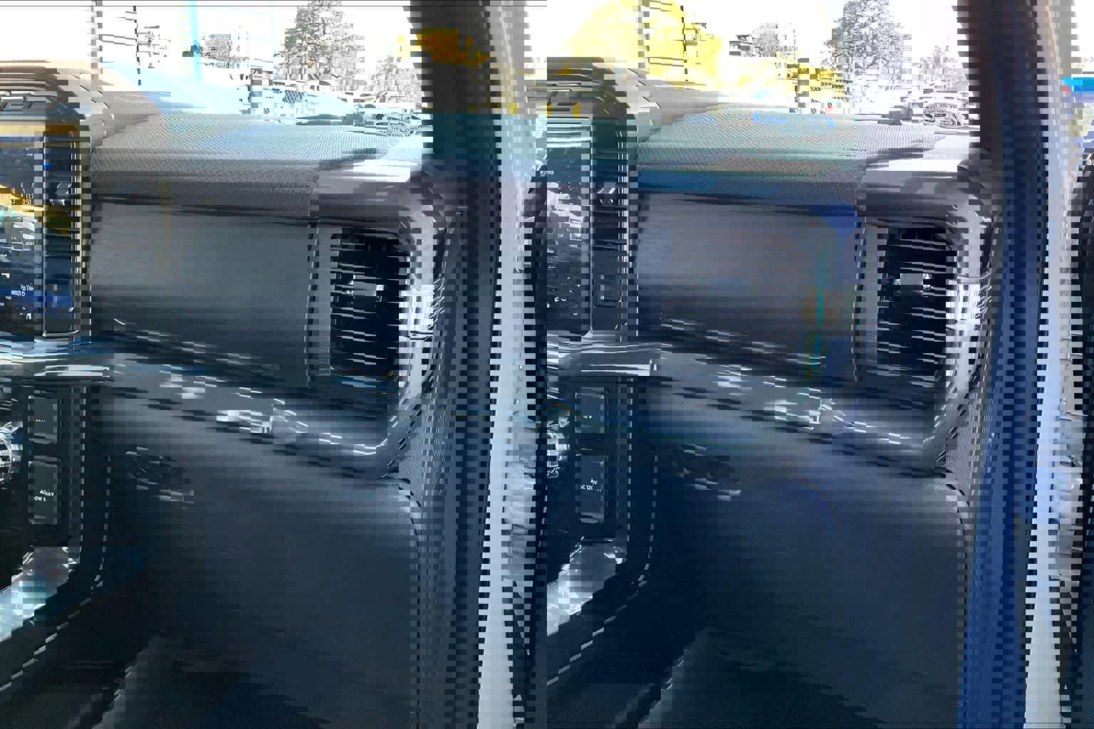 Certified 2023 Ford F150 XLT w/ Equipment Group 302A High image 18