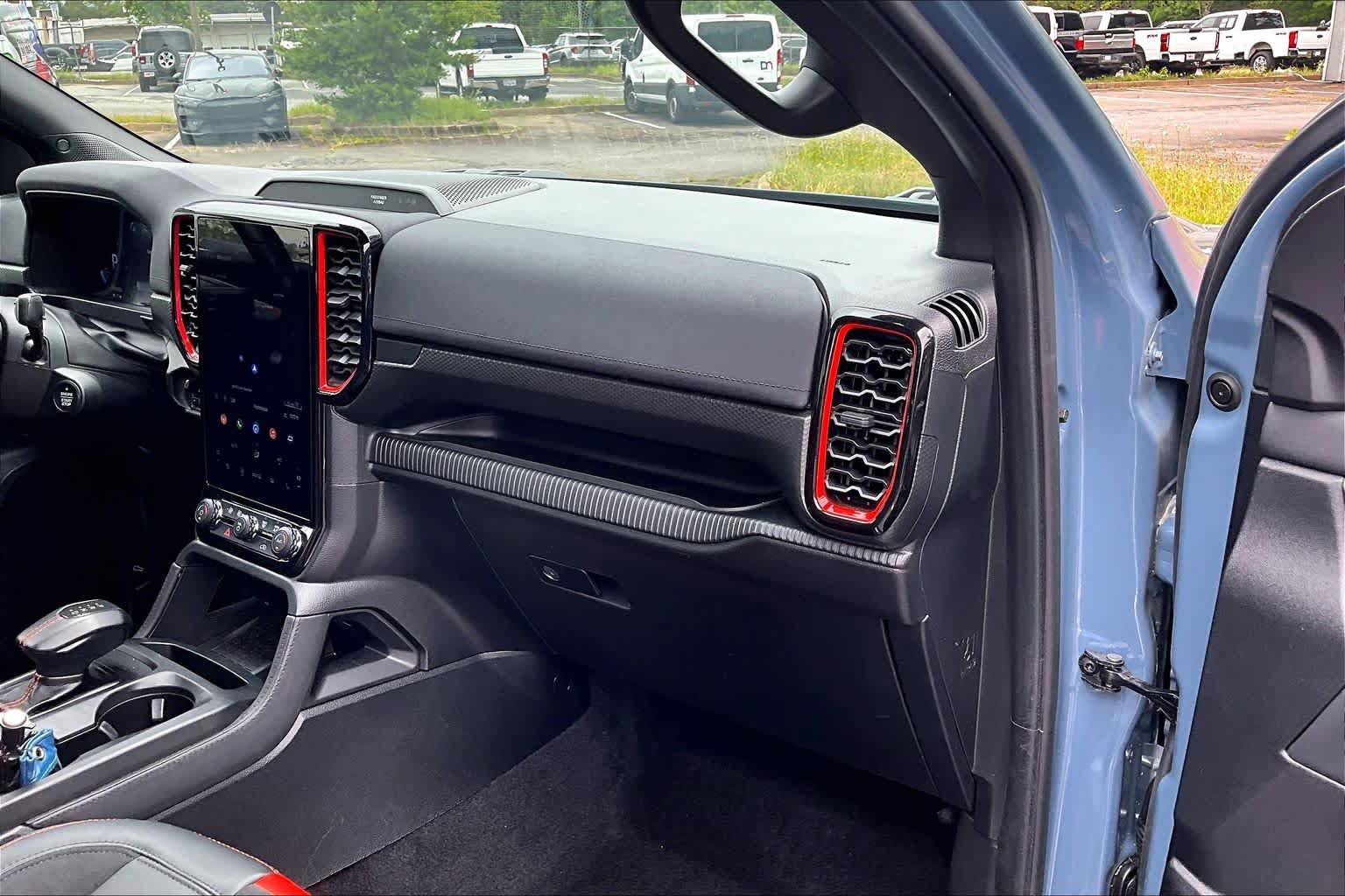 Certified 2024 Ford Ranger Raptor AWD/4WD image 18