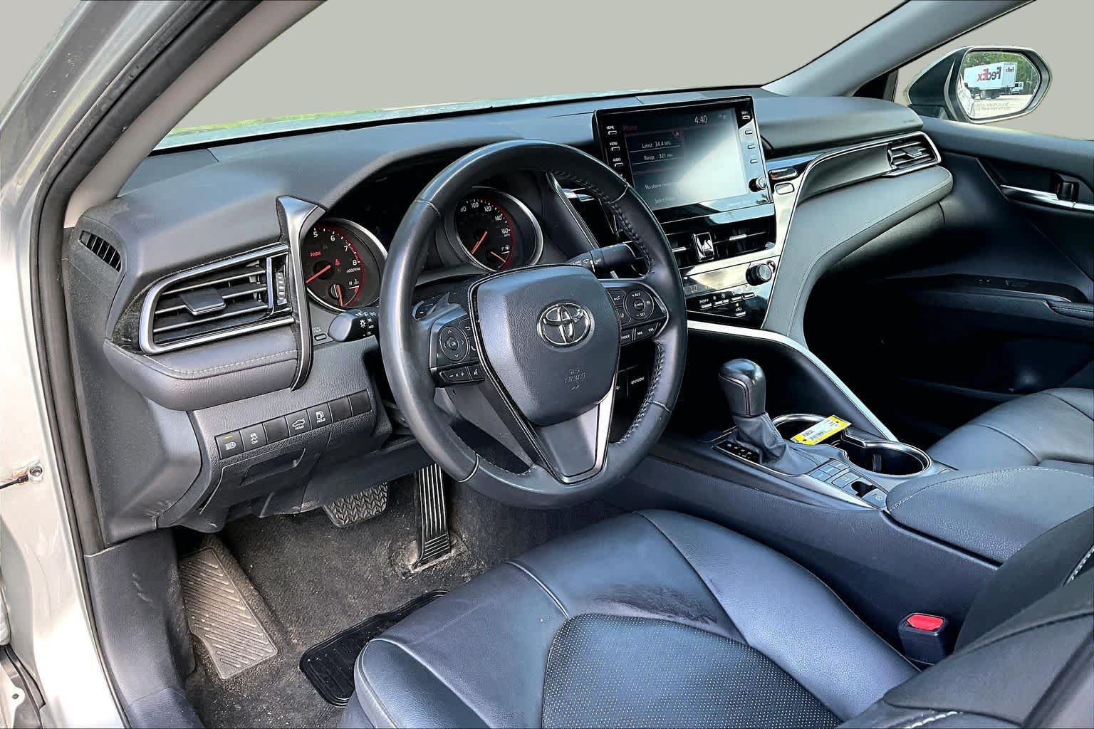 Used 2024 Toyota Camry XSE FWD image 18