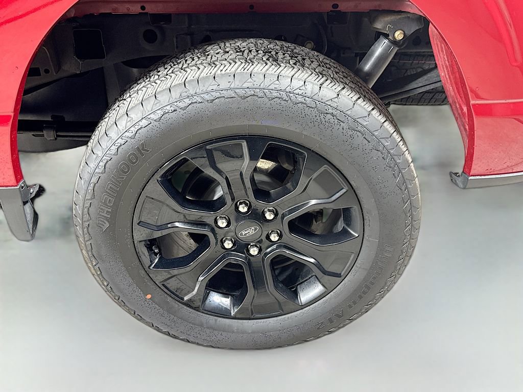 Certified 2022 Ford F150 Lariat w/ Equipment Group 502A High image 32