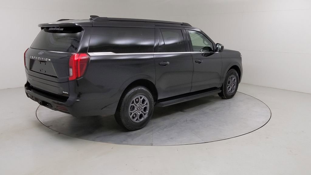 Certified 2025 Ford Expedition Max Active image 14
