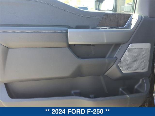 Certified 2024 Ford F250 Lariat w/ Lariat Ultimate Package AWD/4WD image 10