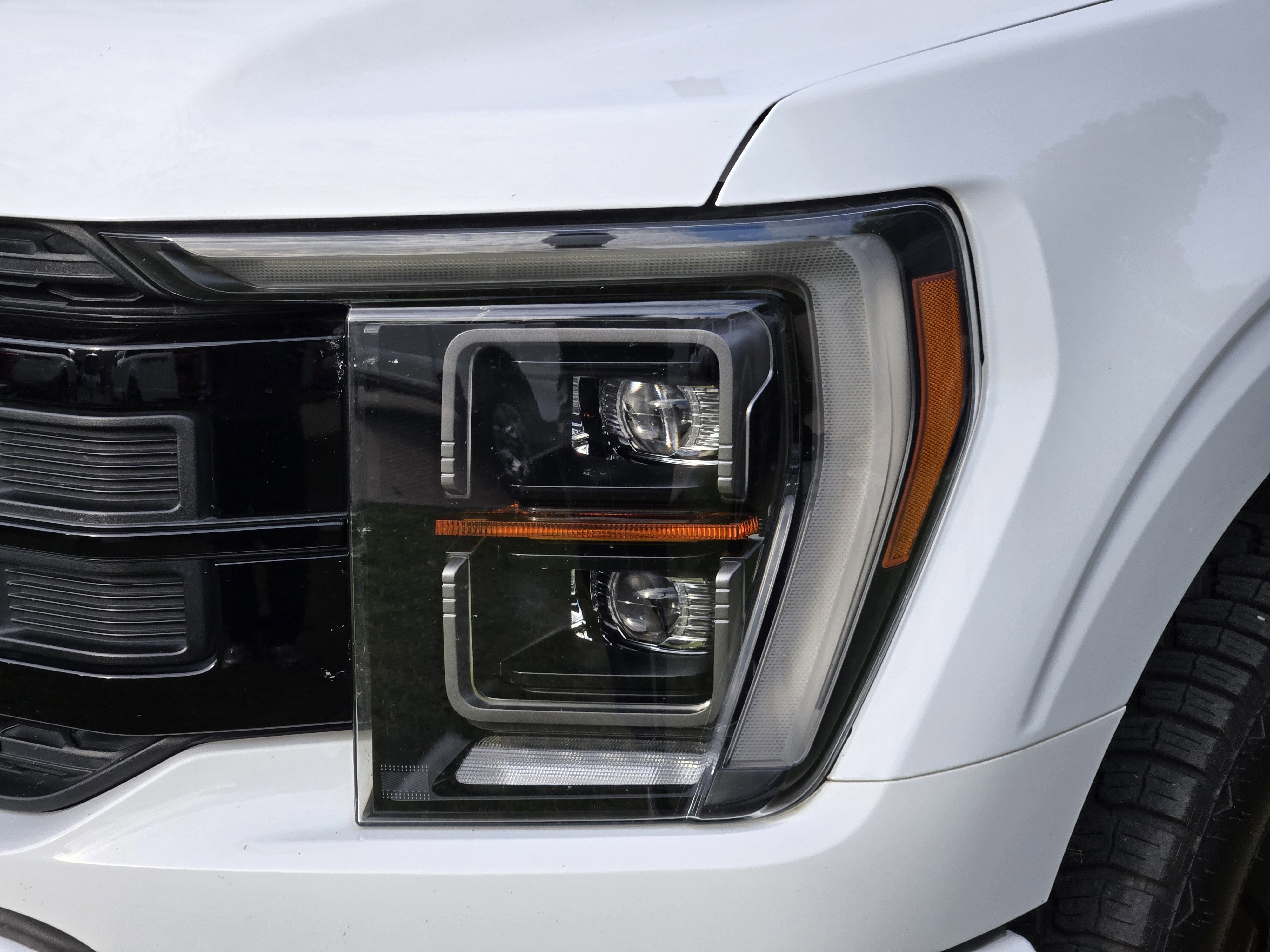 Certified 2022 Ford F150 Lariat w/ Equipment Group 502A High AWD/4WD image 7