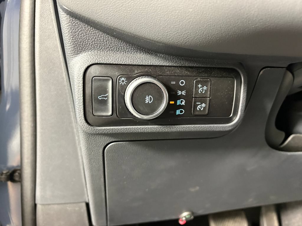 Certified 2025 Ford Explorer Active w/ Active Comfort Package AWD/4WD image 14