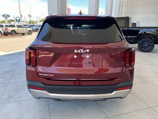 Used 2025 Kia Sorento EX image 3