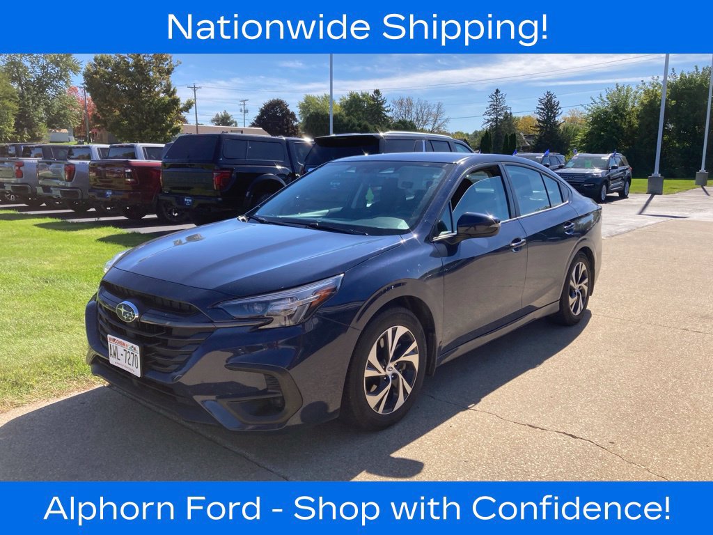 Used 2024 Subaru Legacy Premium AWD/4WD image 2