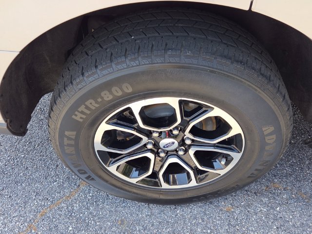 Certified 2022 Ford Expedition XLT AWD/4WD image 9