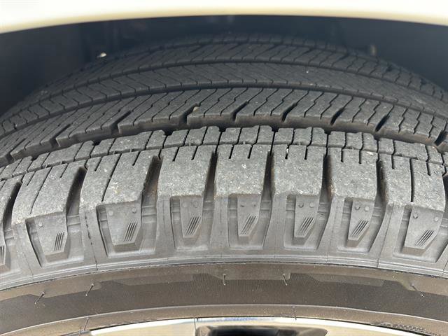 Certified 2025 Ford Expedition Platinum w/ Driver's Package image 10