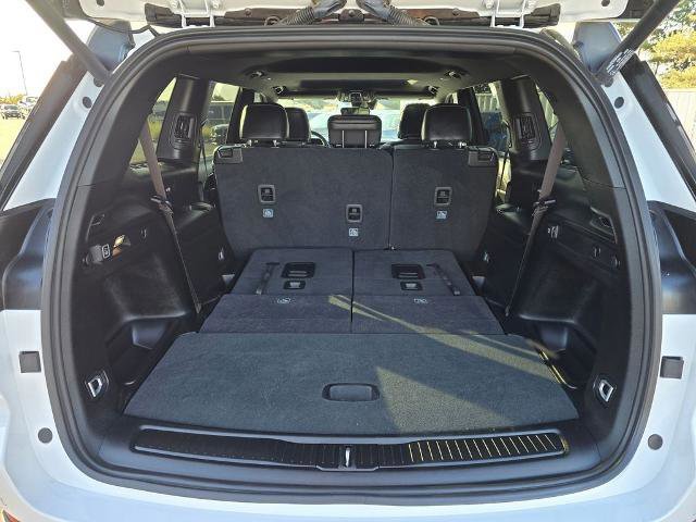 Used 2024 Jeep Grand Cherokee L Altitude AWD/4WD image 35