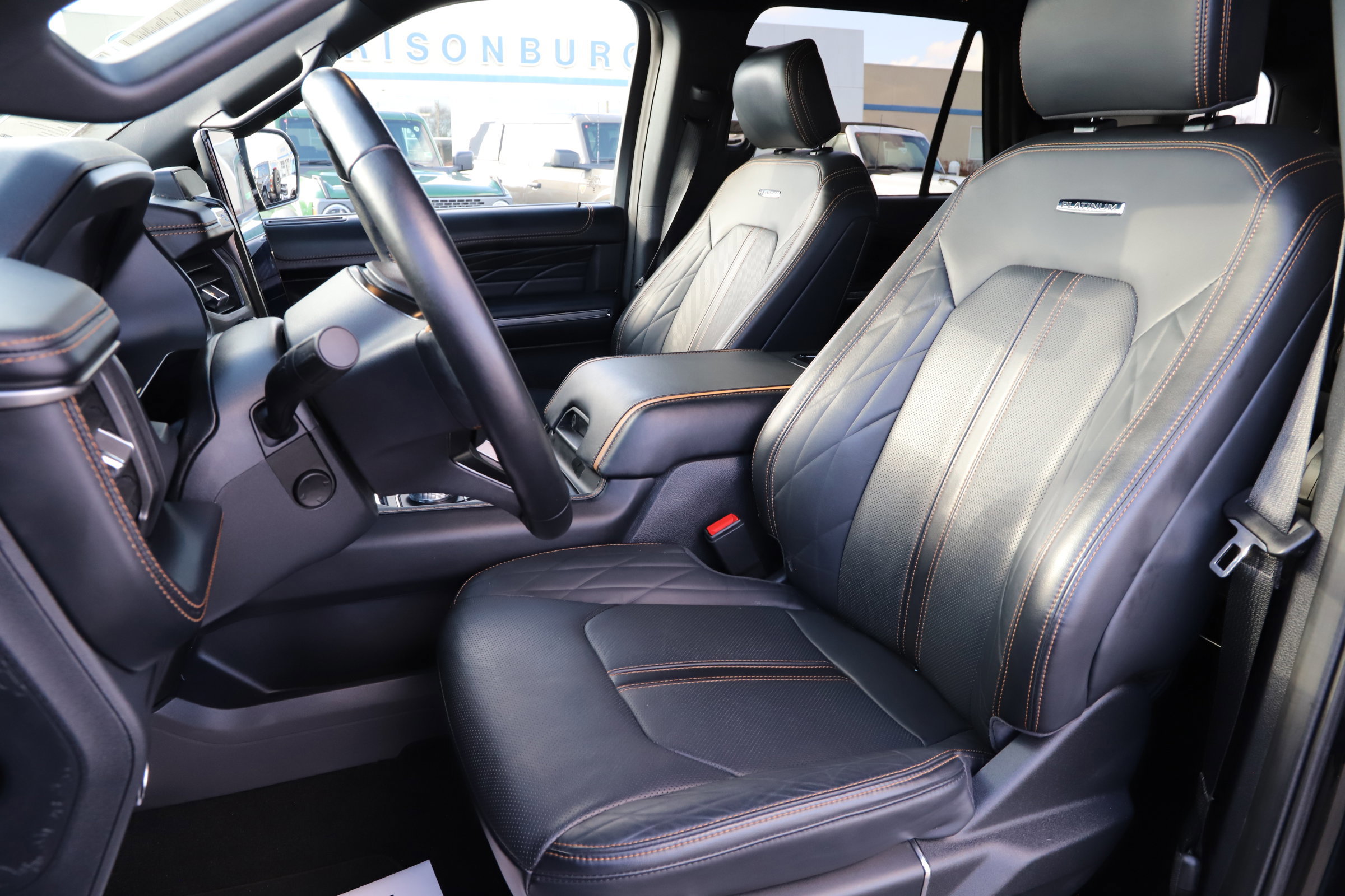 Certified 2023 Ford Expedition Platinum image 14