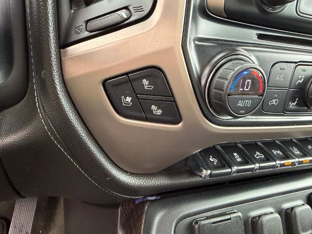 Used 2016 GMC Sierra 3500 Denali image 16