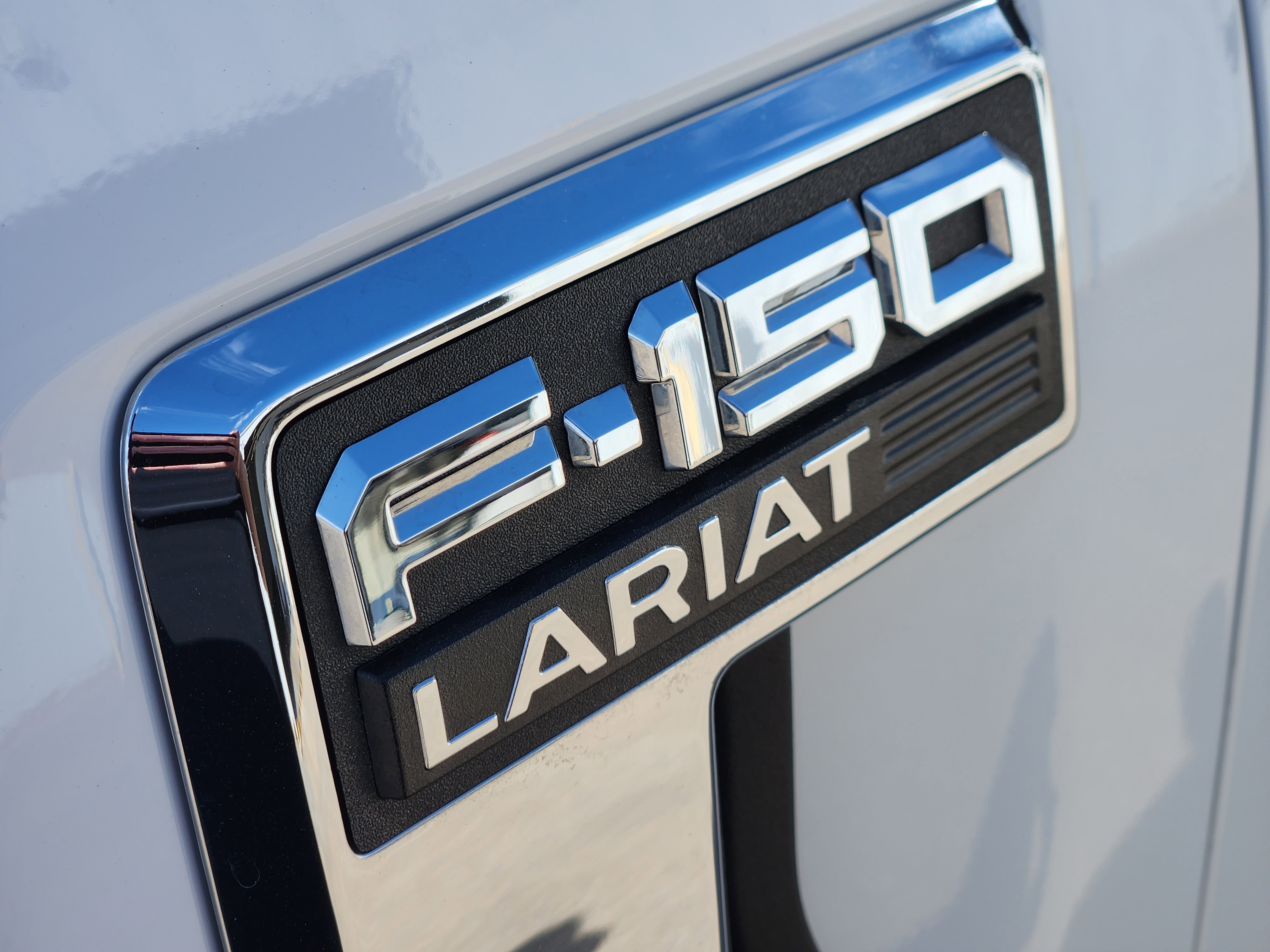 Certified 2024 Ford F150 Lariat w/ Tow/Haul Package image 12