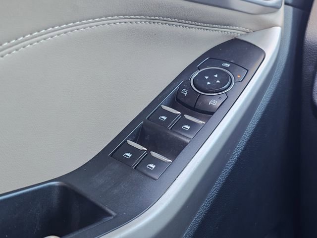 Certified 2023 Ford Explorer XLT w/ Equipment Group 202A image 15