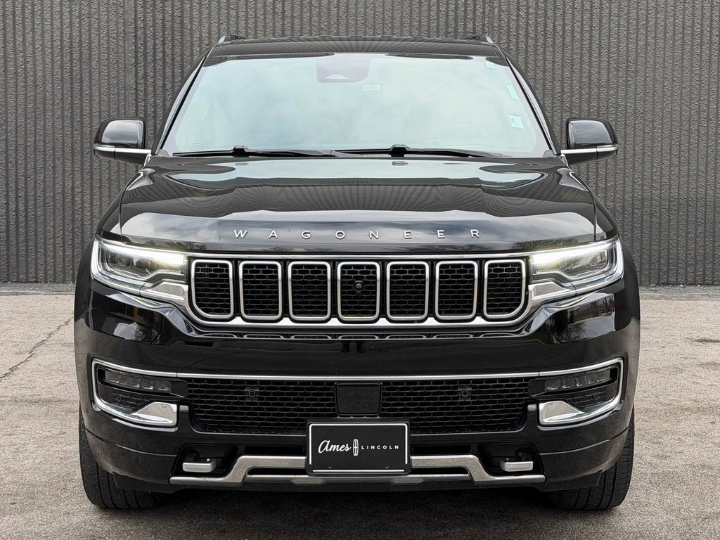 Used 2023 Jeep Wagoneer Series III w/ Convenience Group I image 8