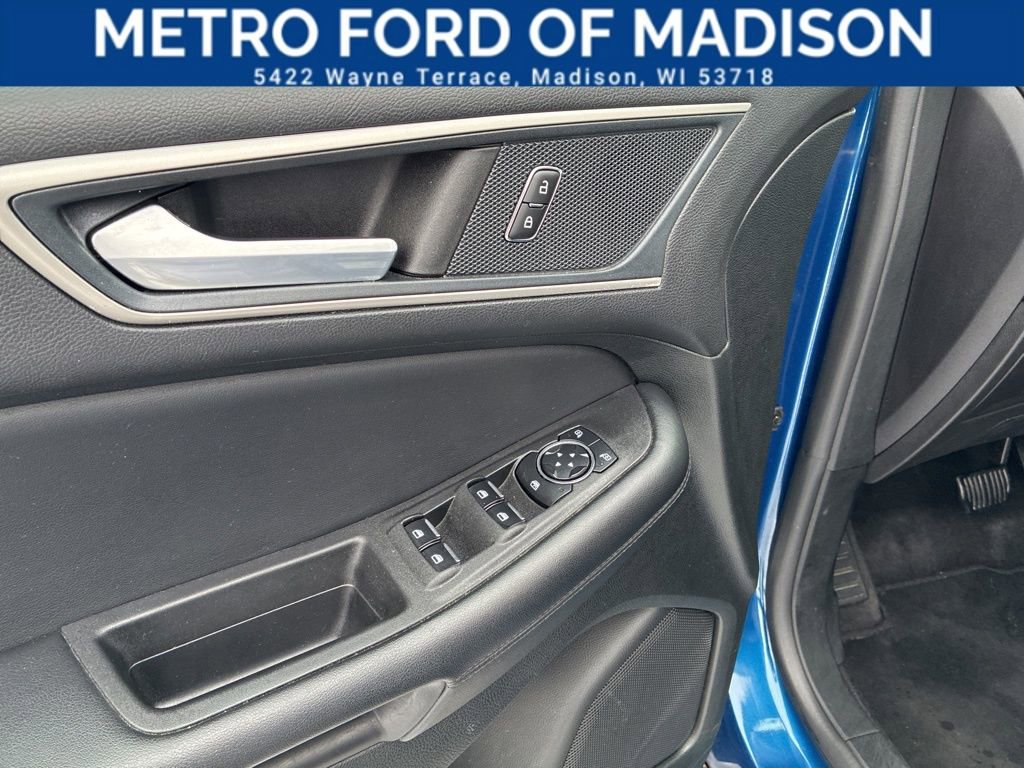 Certified 2023 Ford Edge SEL image 10