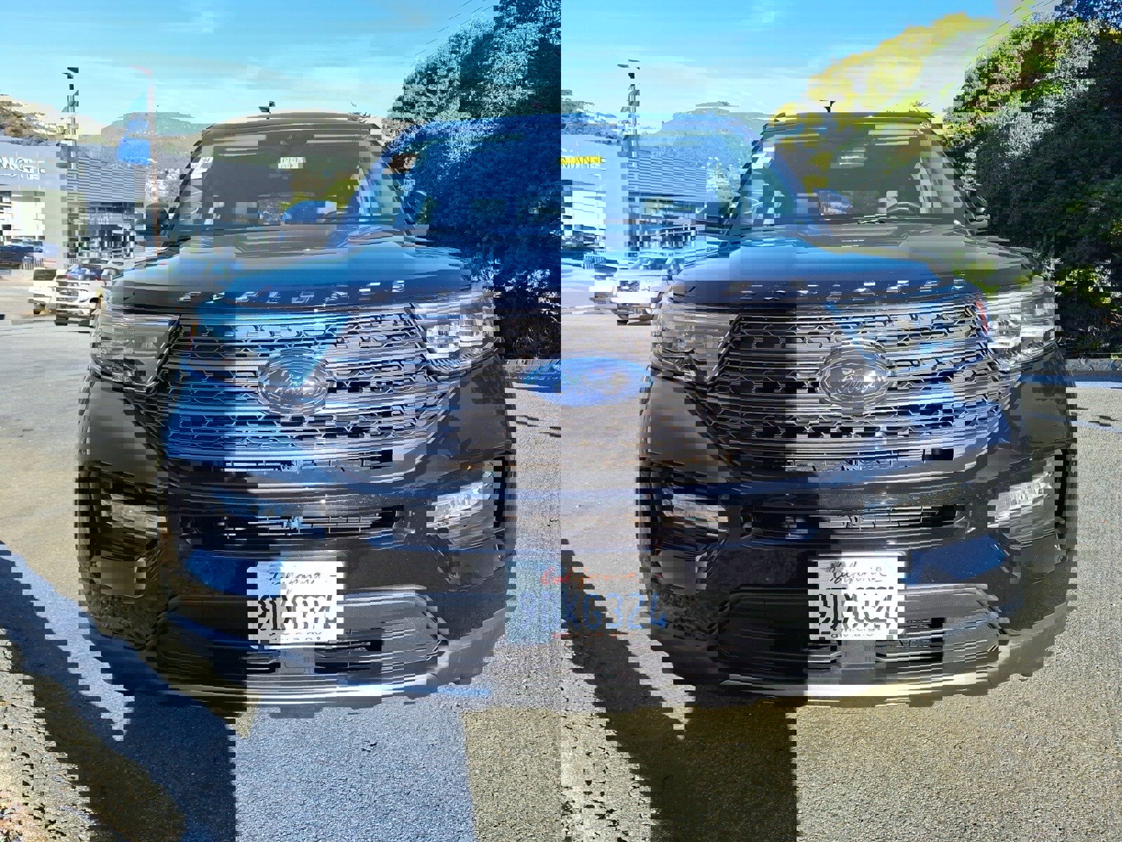 Certified 2022 Ford Explorer XLT w/ Equipment Group 202A image 2