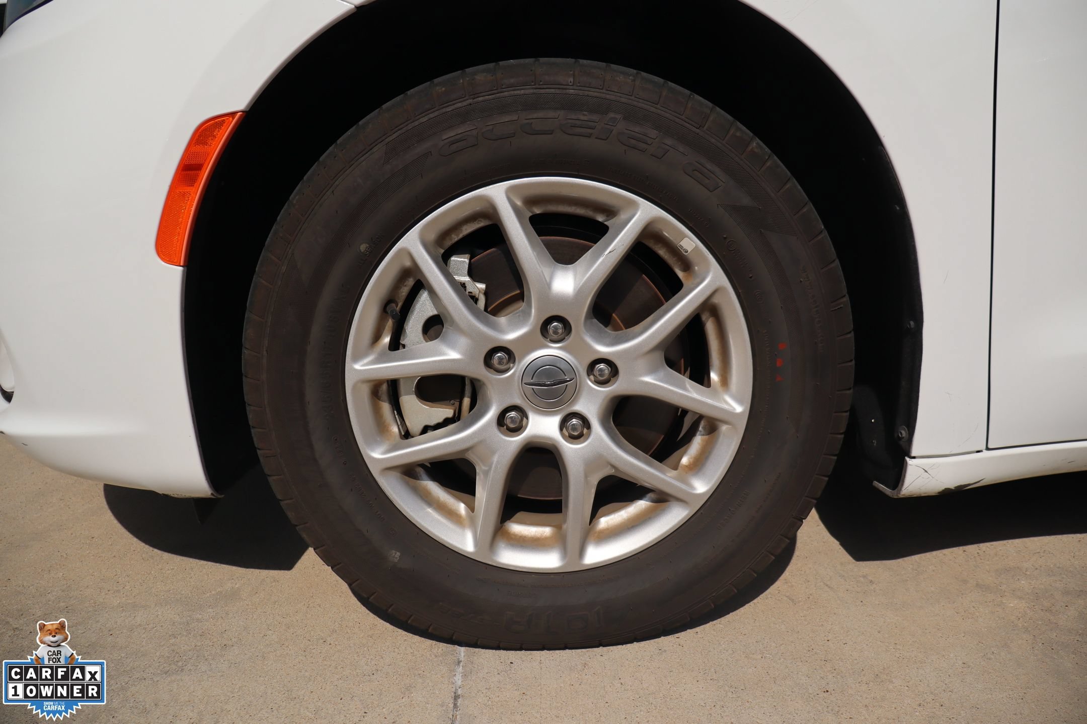 Used 2025 Chrysler Pacifica Select FWD image 10