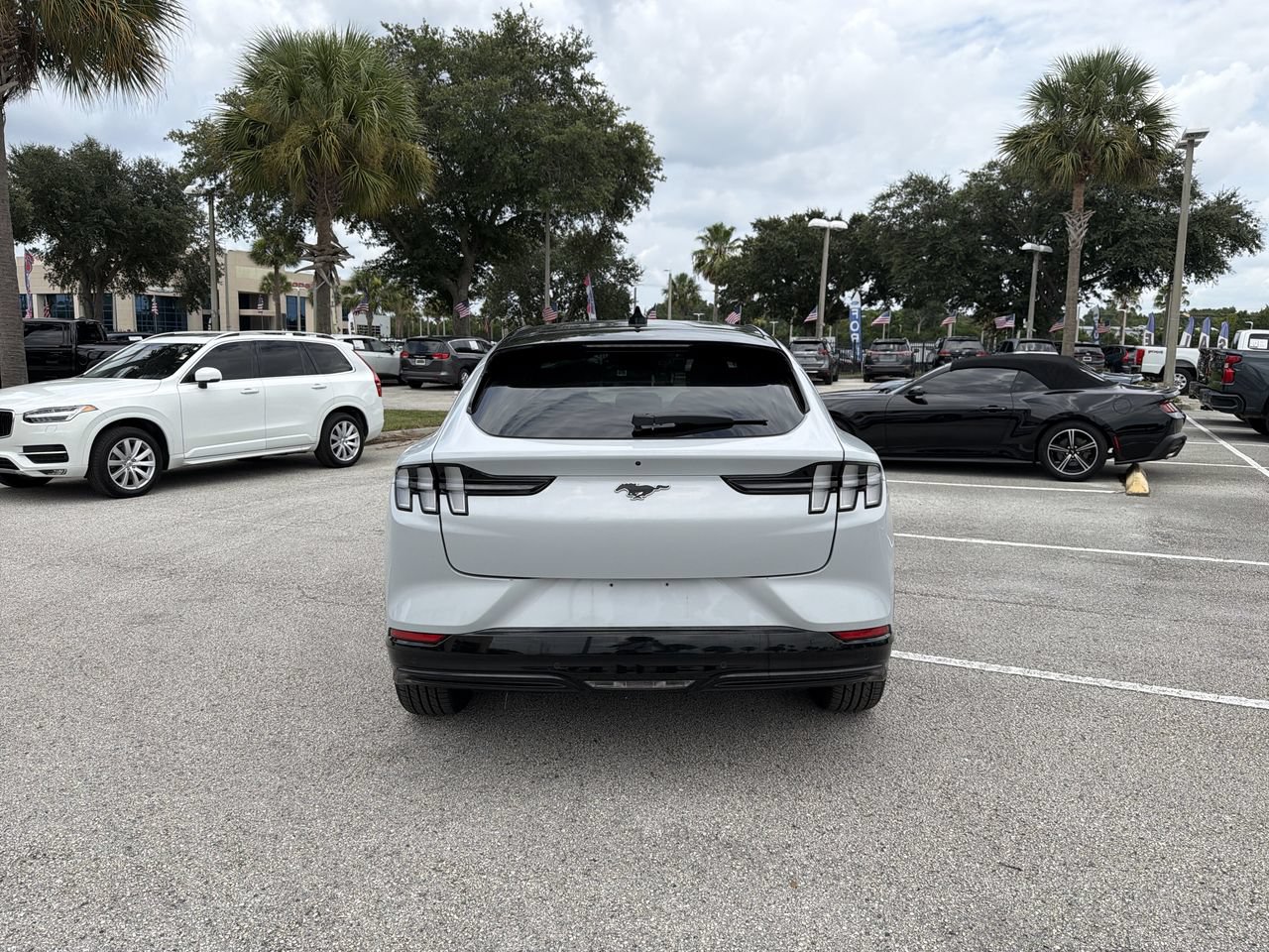 Certified 2023 Ford Mustang Mach-E Premium AWD/4WD image 4