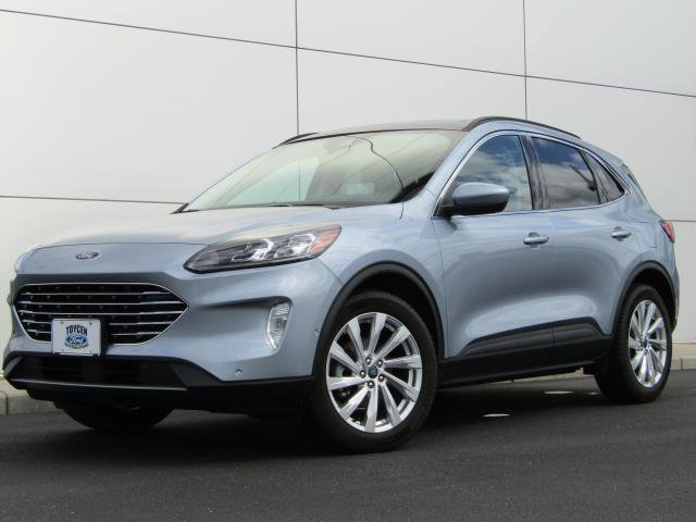 Certified 2022 Ford Escape Titanium w/ Titanium Elite Package AWD/4WD image 30