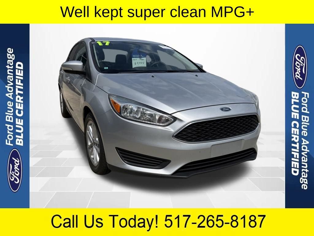 Certified 2017 Ford Focus SE FWD image 1