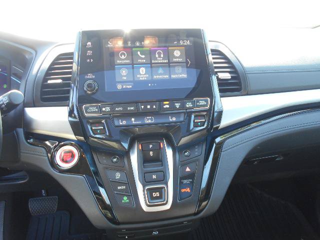 Used 2022 Honda Odyssey Touring image 3