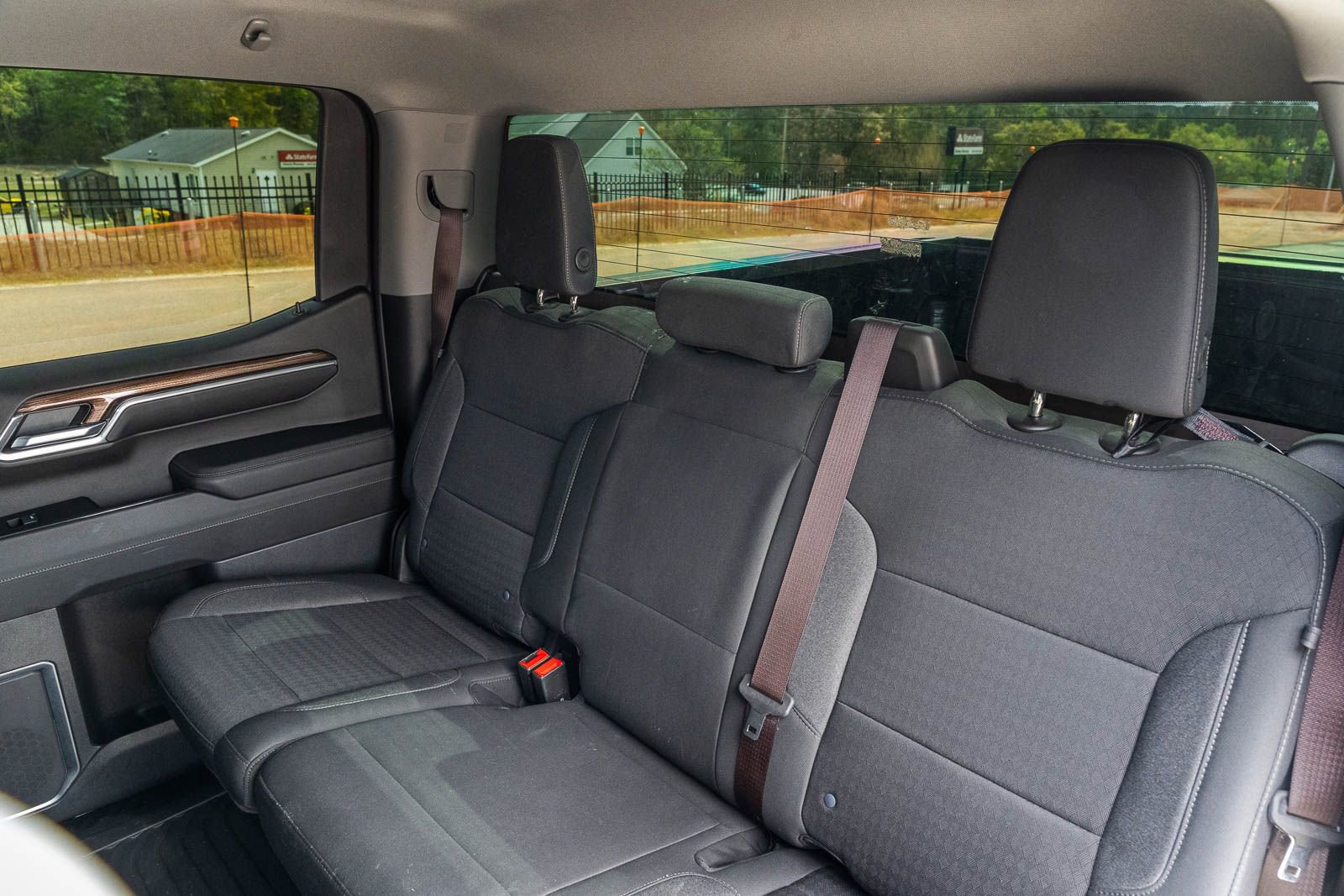 Used 2023 Chevrolet Silverado 1500 LT AWD/4WD image 20