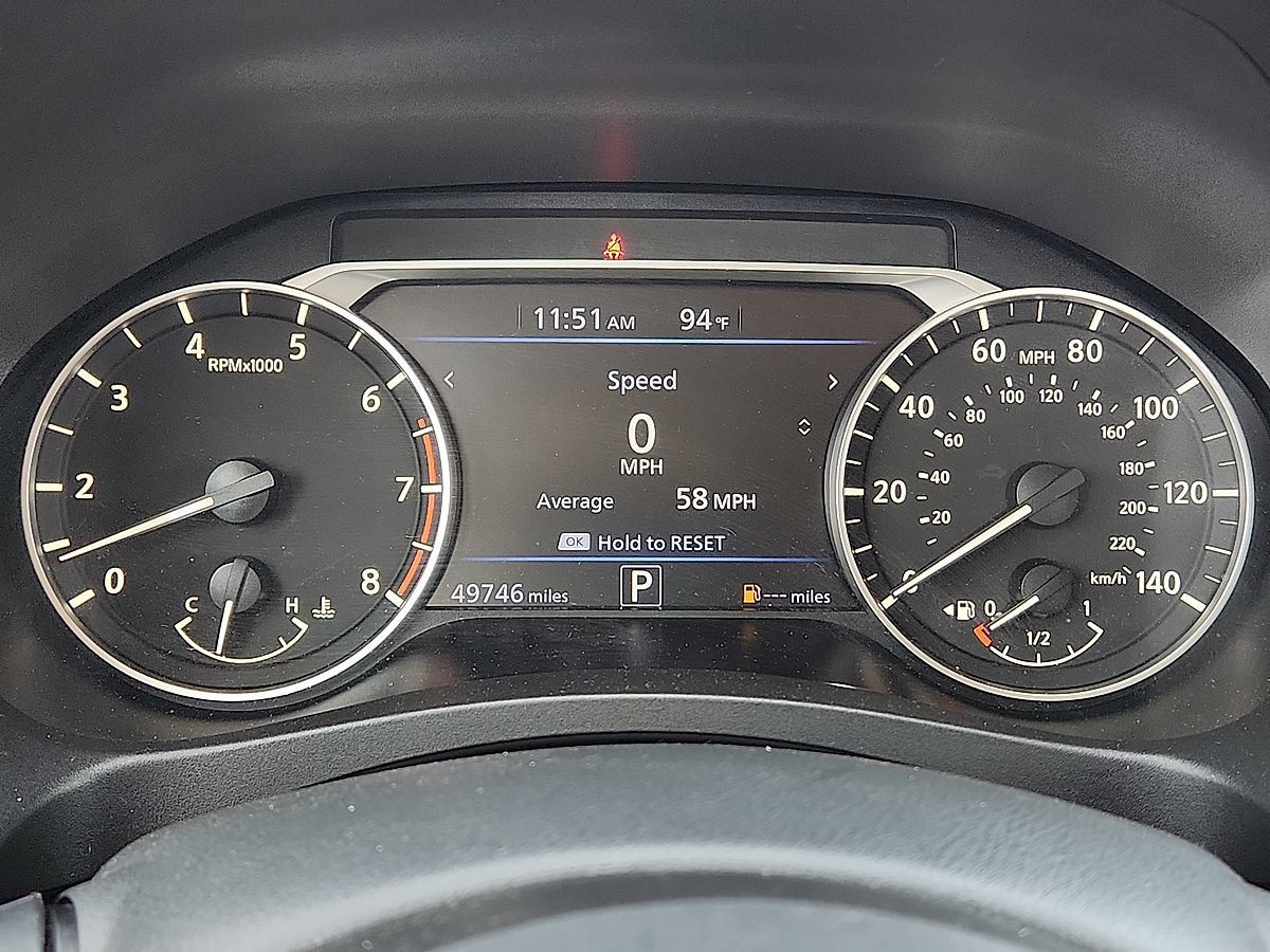 Used 2025 Nissan Altima 2.5 SV FWD image 11