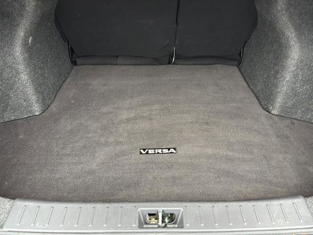 Used 2020 Nissan Versa SV image 18