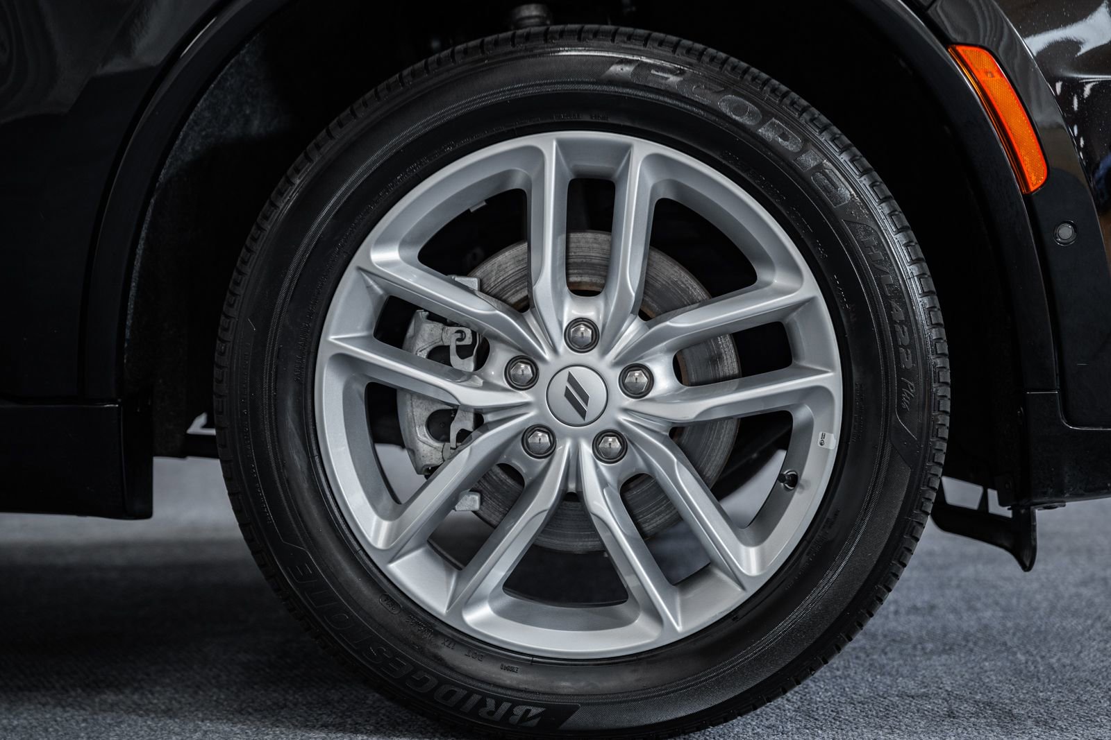 Used 2025 Dodge Durango GT AWD/4WD image 17