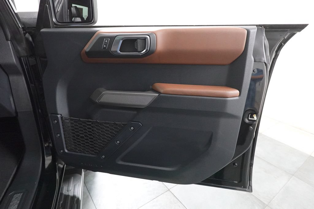 Certified 2023 Ford Bronco Outer Banks w/ Sasquatch Package AWD/4WD image 32