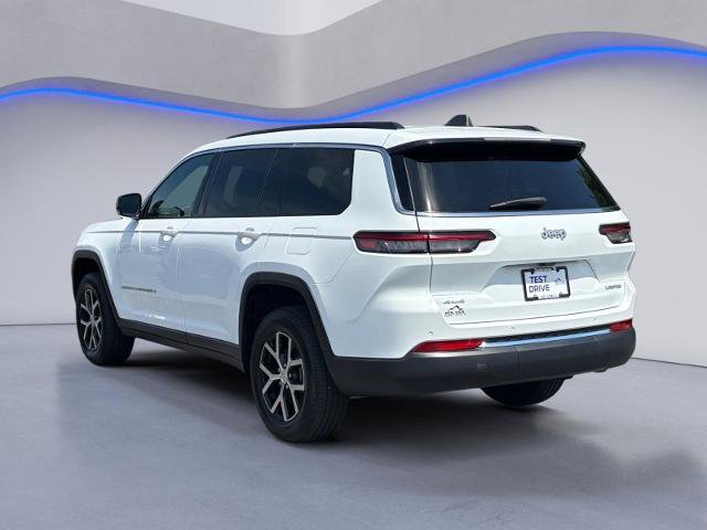 Used 2024 Jeep Grand Cherokee L Limited AWD/4WD image 14