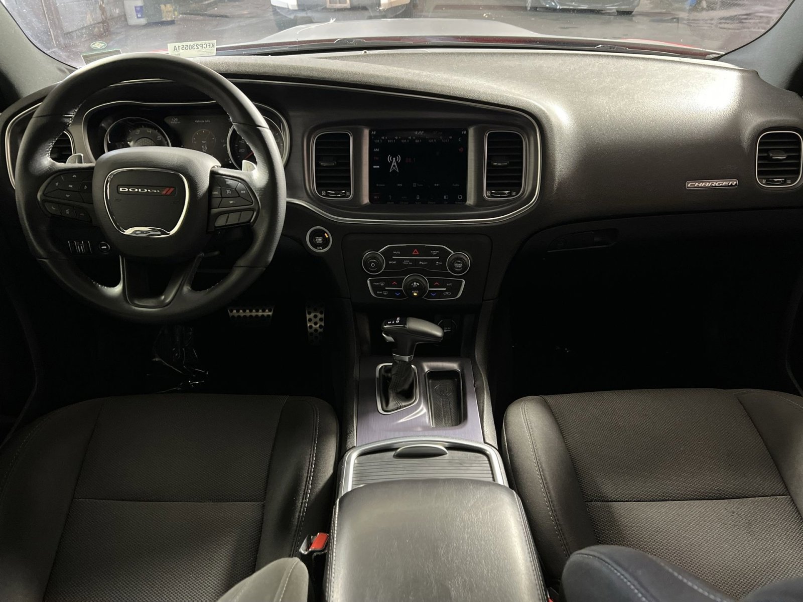 Used 2018 Dodge Charger R/T Scat Pack image 22