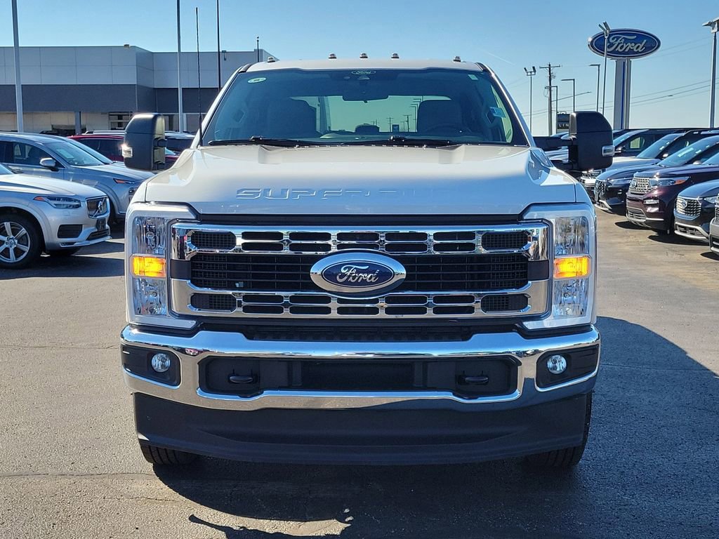 Certified 2025 Ford F350 XLT image 8