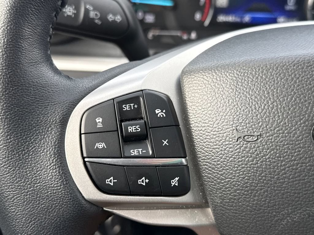 Certified 2023 Ford Explorer XLT w/ Equipment Group 202A image 18