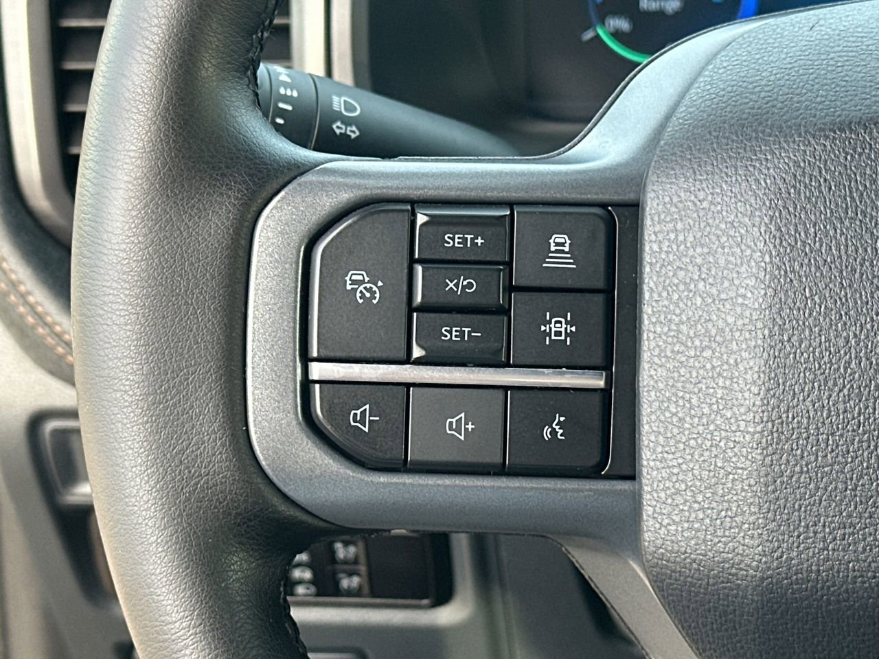 Certified 2025 Ford F150 Lightning Lariat image 27