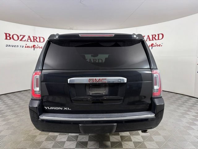 Used 2018 GMC Yukon XL Denali w/ Denali Ultimate Package AWD/4WD image 7