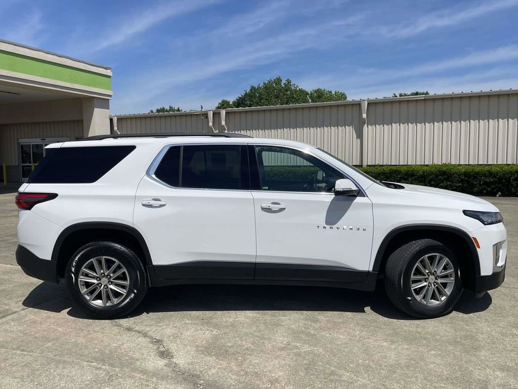 Used 2023 Chevrolet Traverse LT image 6