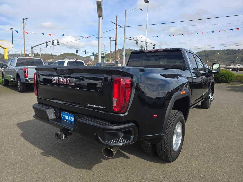 Used 2022 GMC Sierra 3500 Denali w/ Denali Ultimate Package image 5