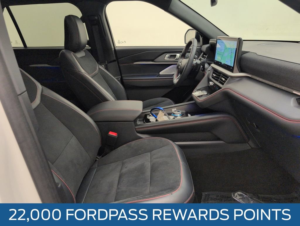 Certified 2025 Ford Explorer ST w/ Sun And Sound Package AWD/4WD image 15