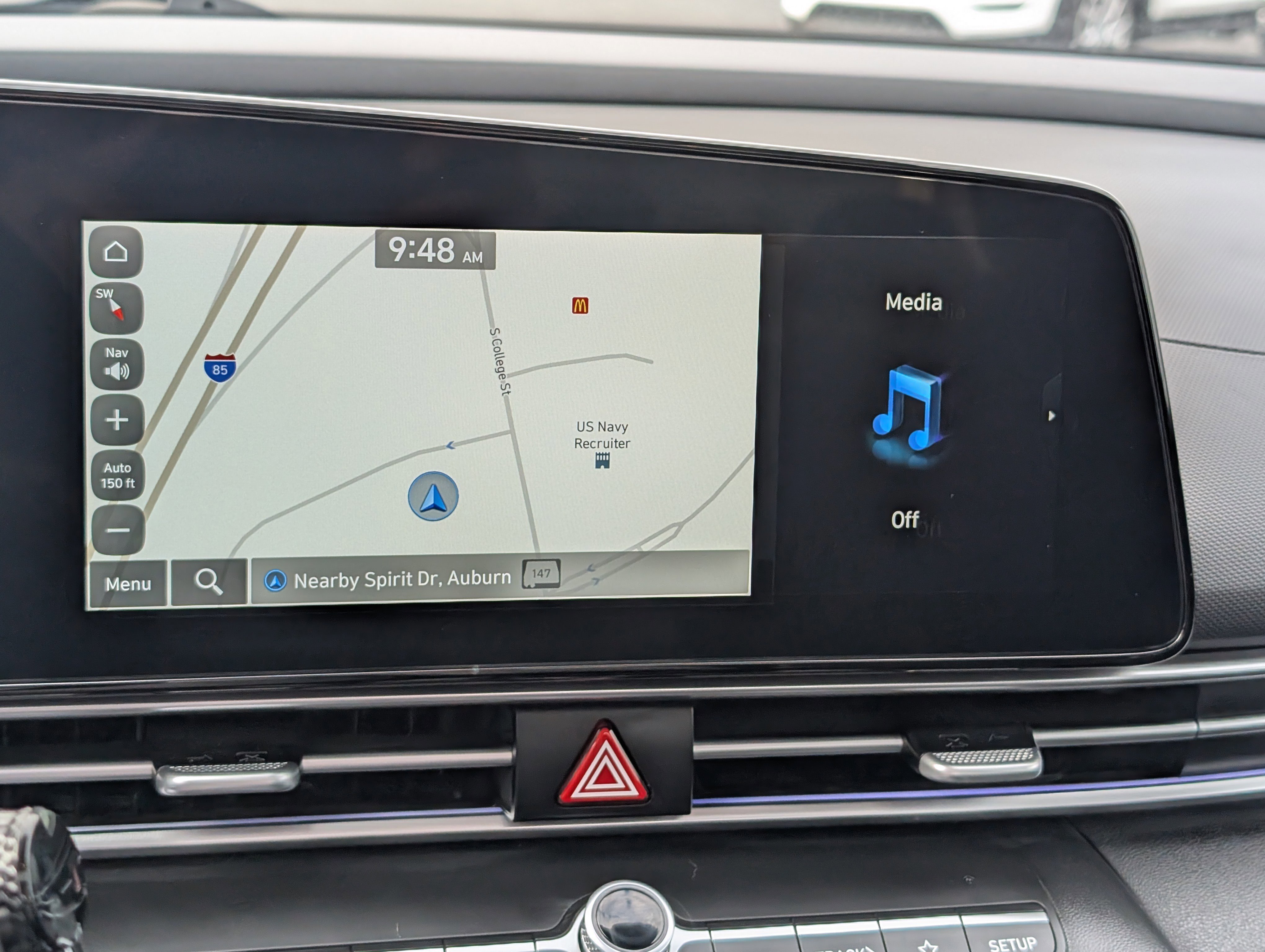 Used 2025 Hyundai Elantra SEL image 24