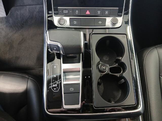Used 2024 Audi Q7 3.0T Premium Plus image 16