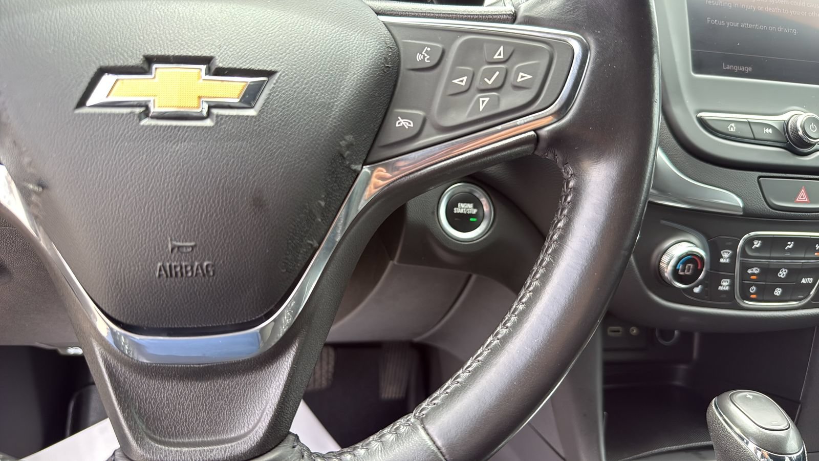 Used 2021 Chevrolet Equinox LT FWD image 15