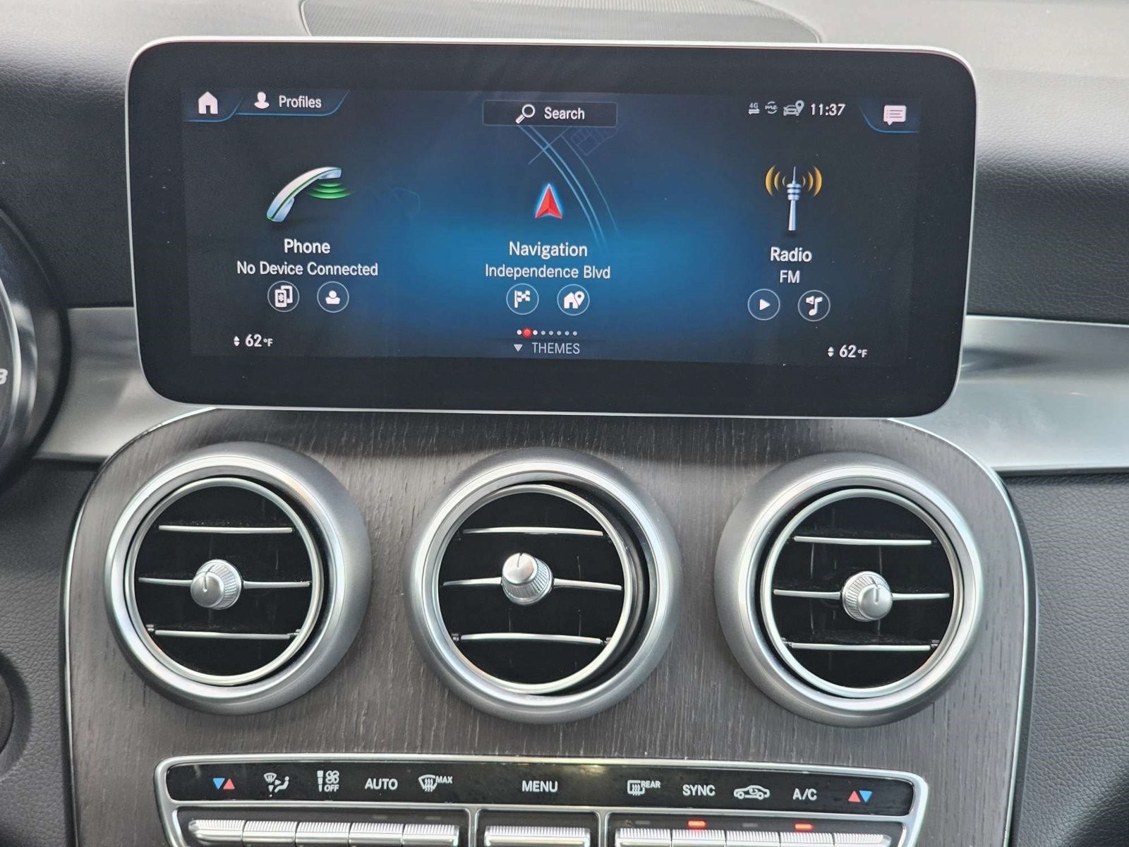 Used 2022 Mercedes-Benz GLC 300 4MATIC w/ Multimedia Package Lite image 20