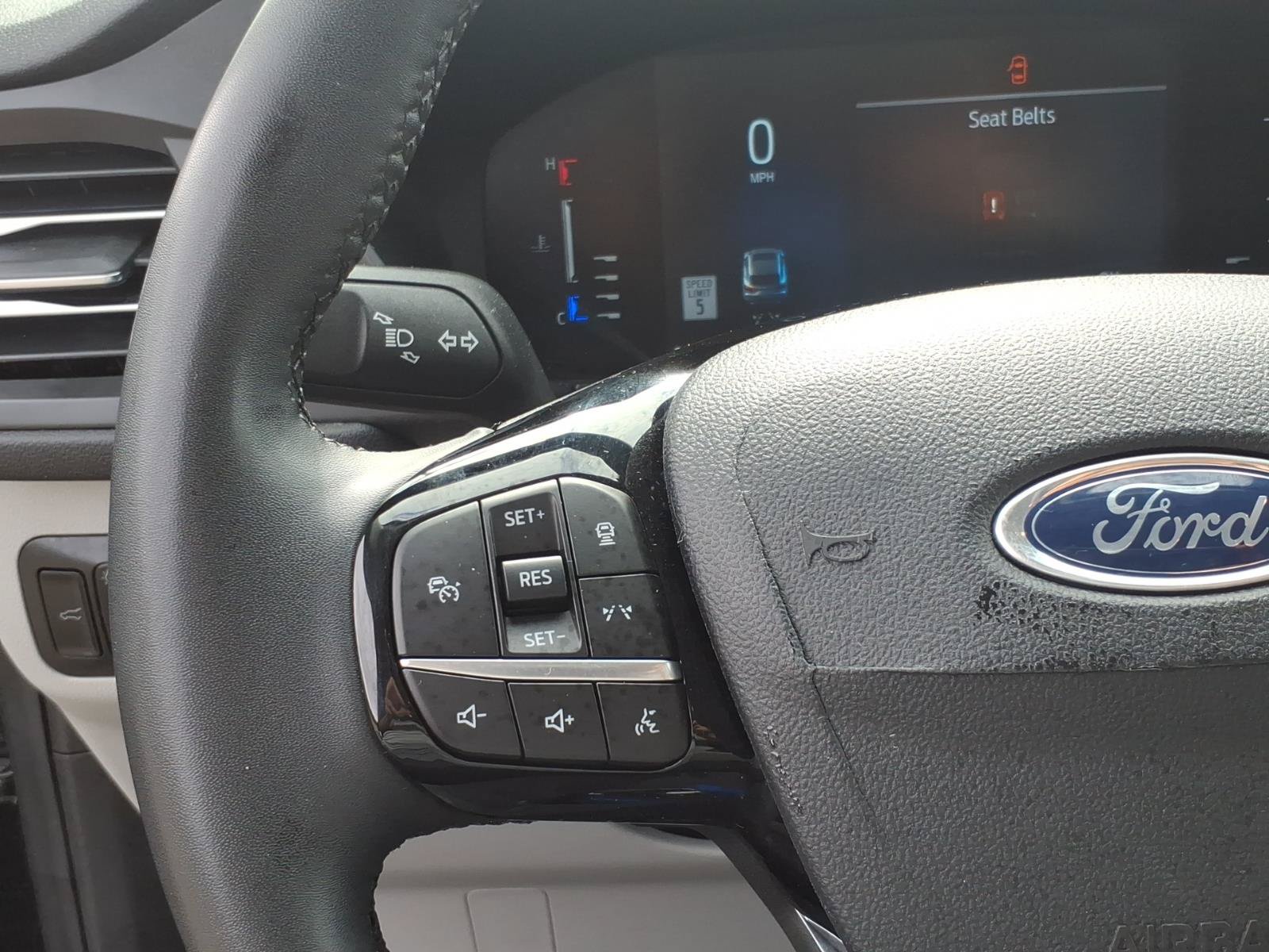 Certified 2023 Ford Escape Active w/ Tech Pack #1 AWD/4WD image 16