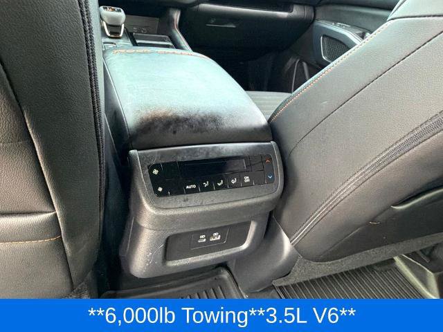 Used 2025 Nissan Pathfinder Rock Creek AWD/4WD image 28