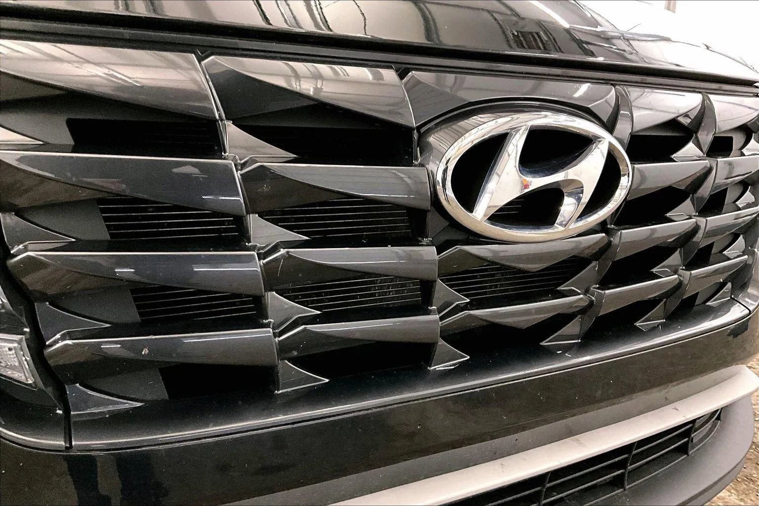 Used 2022 Hyundai Tucson SEL w/ Cargo Package image 29