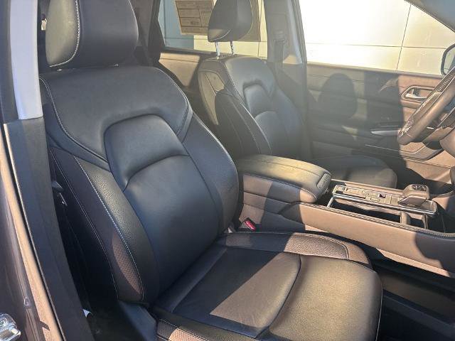 Used 2024 Nissan Pathfinder SL w/ SL Premium Package image 28