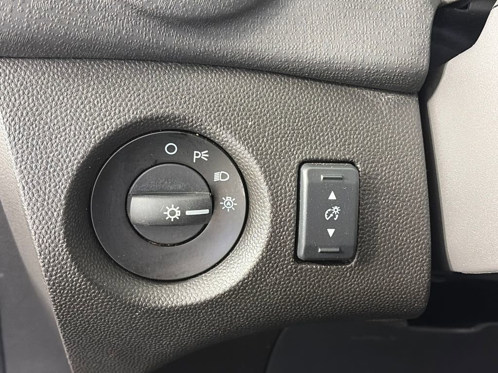 Certified 2019 Ford Fiesta SE w/ Cold Weather Package FWD image 23